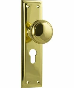 TRADCO MILTON DOOR KNOB ON PLATE