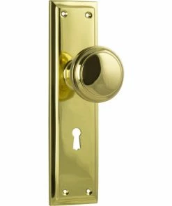 TRADCO MILTON DOOR KNOB ON PLATE