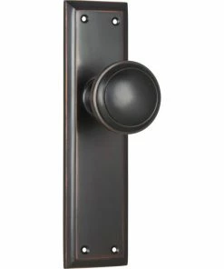 TRADCO MILTON DOOR KNOB ON PLATE