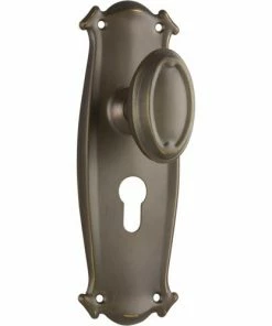 TRADCO DOOR KNOB BUNGALOW LATCH PAIR