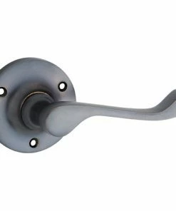 TRADCO VICTORIAN LEVER ON ROSE