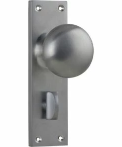 TRADCO VICTORIAN KNOB ON PLATE Handles & Hardware