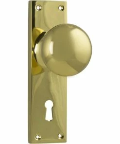 TRADCO VICTORIAN KNOB ON PLATE Handles & Hardware